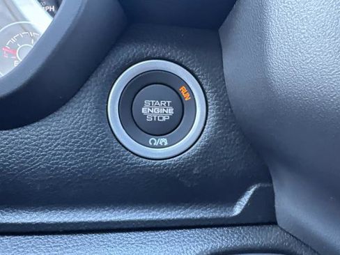 New 2026 RAM 1500 Express image 11