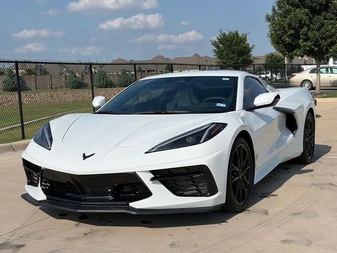 Used 2025 Chevrolet Corvette Stingray Convertible w/ 1LT RWD image 3
