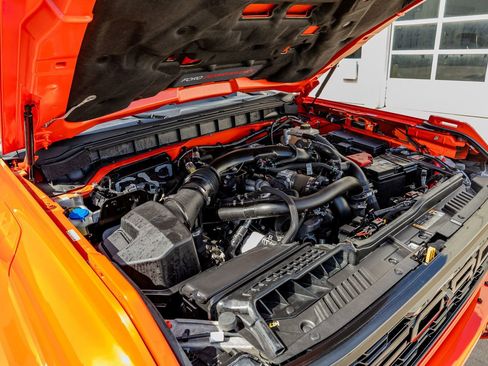 Used 2023 Ford Bronco Raptor image 43