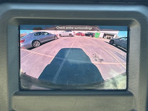 Used 2023 Jeep Wrangler Sport image 29