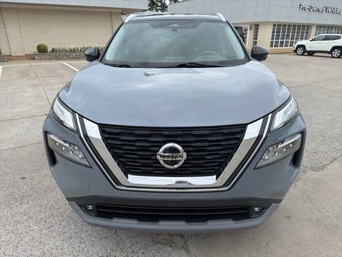 Used 2021 Nissan Rogue SL FWD image 3