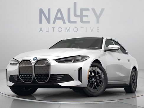 Used 2023 BMW i4 eDrive35 w/ Premium Package RWD image 10