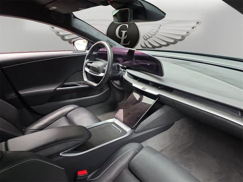 Used 2024 Lucid Air Touring image 11