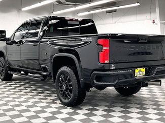 Used 2025 Chevrolet Silverado 2500 LTZ video 2