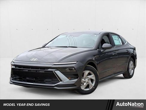 New 2025 Hyundai Sonata SE image 1