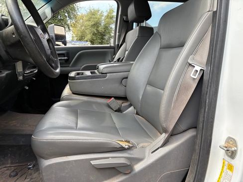 Used 2016 Chevrolet Silverado 2500 W/T w/ WT Convenience Package RWD image 8