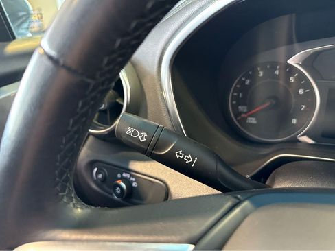 Used 2020 Chevrolet Blazer LT AWD/4WD image 40
