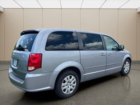 Used 2017 Dodge Grand Caravan SE w/ Power Window Group FWD image 17