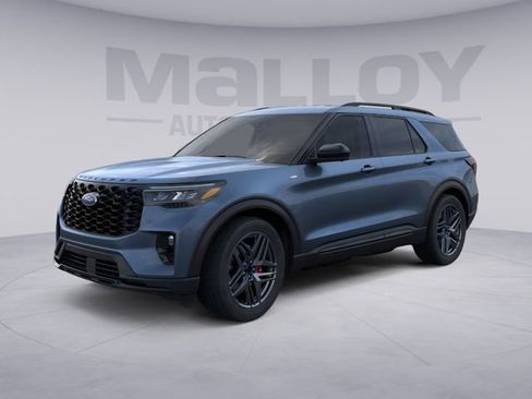 New 2026 Ford Explorer ST-Line w/ ST-Line Street Pack AWD/4WD image 1
