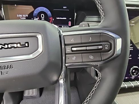 New 2026 GMC Acadia Denali w/ Super Cruise Package FWD image 26