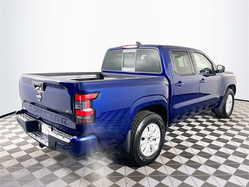 Used 2022 Nissan Frontier SV image 8