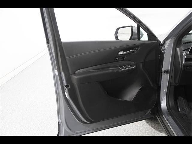 Certified 2024 Cadillac XT4 Premium Luxury AWD/4WD image 4