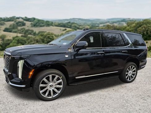 Used 2026 Cadillac Escalade 2WD w/ LPO, Floor Liner Package image 4