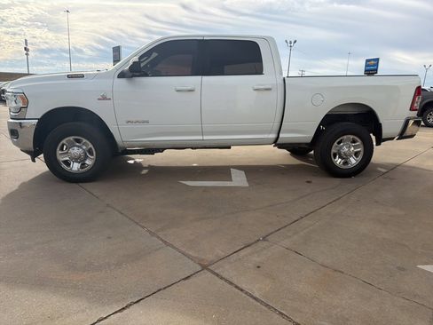 Used 2022 RAM 2500 Big Horn w/ Cold Weather Group image 6