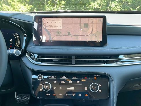 New 2026 INFINITI QX60 Luxe w/ Cargo Package image 12