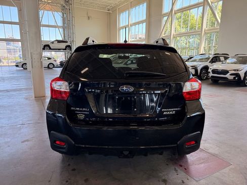 Used 2017 Subaru Crosstrek 2.0i Premium AWD/4WD image 4