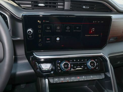 New 2026 GMC Sierra 1500 Denali Ultimate AWD/4WD image 17