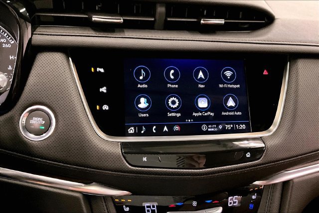 Used 2025 Cadillac XT5 Sportv w/ Technology Package AWD/4WD image 37