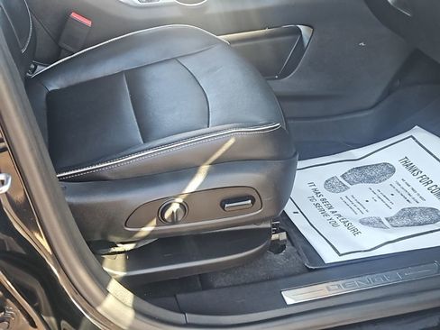 Used 2019 GMC Terrain Denali w/ Driver Alert Package II image 24