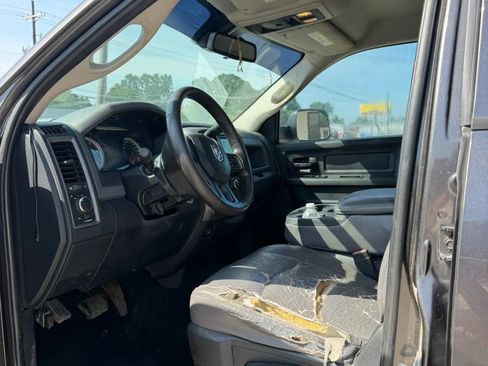 Used 2016 RAM 2500 Tradesman w/ Chrome Appearance Group AWD/4WD image 11