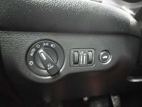 Used 2019 Dodge Challenger GT w/ Plus Package RWD image 25