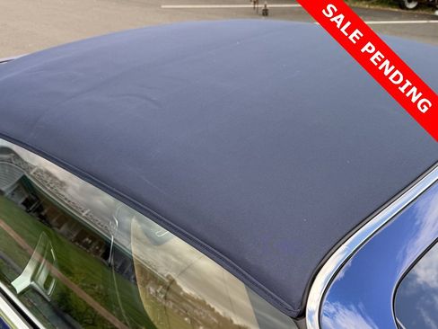 Used 2023 Bentley Continental GT Azure image 12