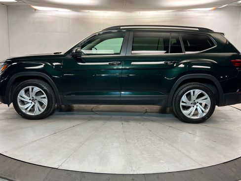 Used 2021 Volkswagen Atlas SE w/ Panoramic Sunroof Package AWD/4WD image 2
