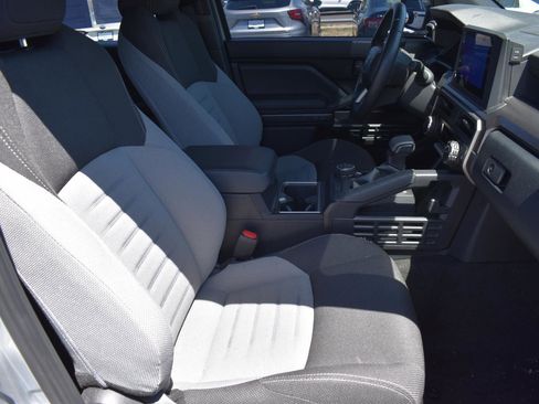 Used 2025 Toyota 4Runner TRD Off-Road AWD/4WD image 14