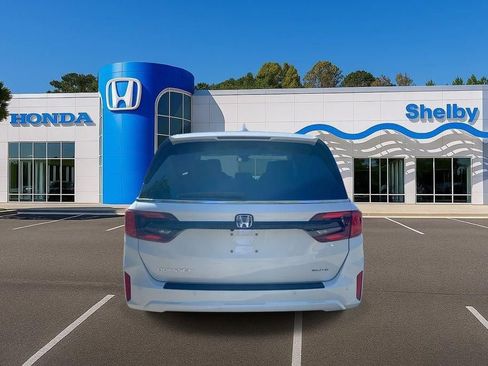 New 2026 Honda Odyssey Elite image 7