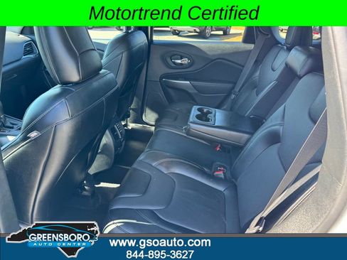 Used 2022 Jeep Cherokee Latitude Lux AWD/4WD image 27