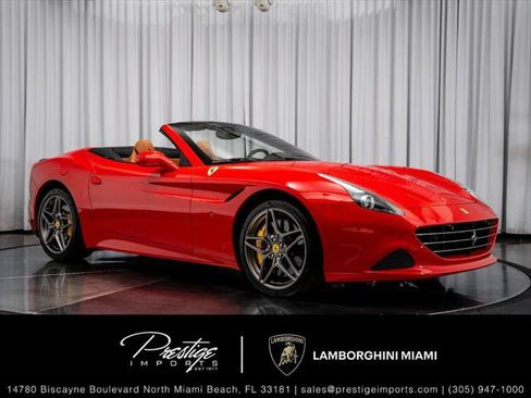 Used 2016 Ferrari California T RWD image 1