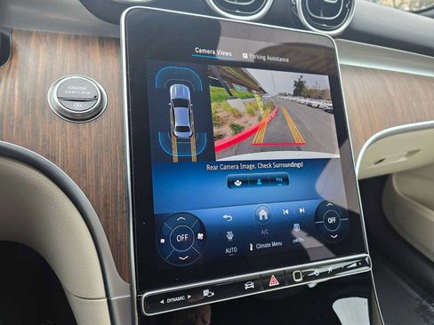 Used 2025 Mercedes-Benz C 300 4MATIC Sedan image 30