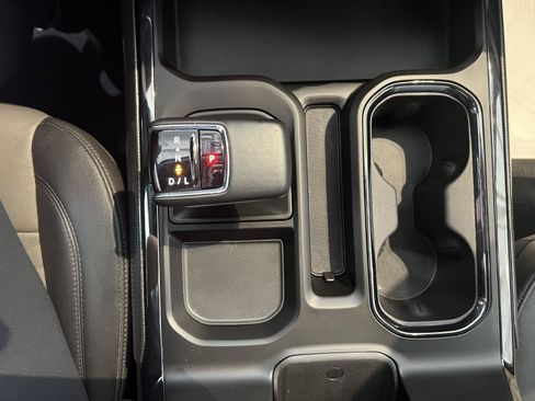 Used 2023 Chevrolet Silverado 1500 ZR2 AWD/4WD image 23