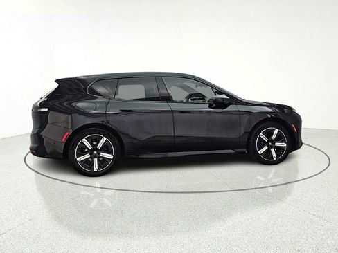 Used 2024 BMW iX xDrive50 w/ Premium Package AWD/4WD image 8