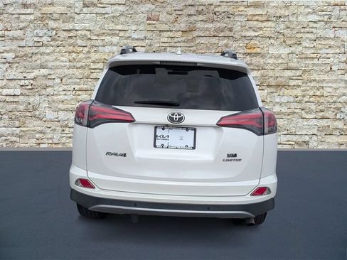 Used 2018 Toyota RAV4 Limited w/ Advanced Technology Package FWD image 6