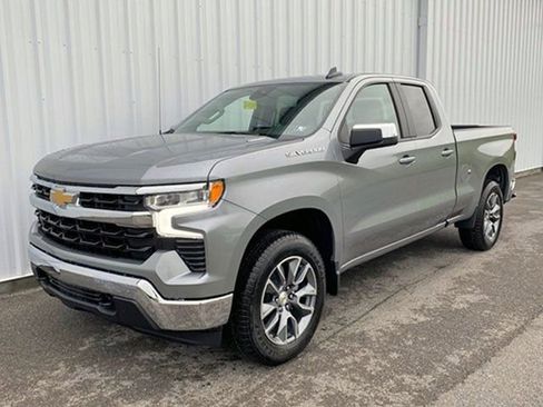 New 2025 Chevrolet Silverado 1500 LT image 1