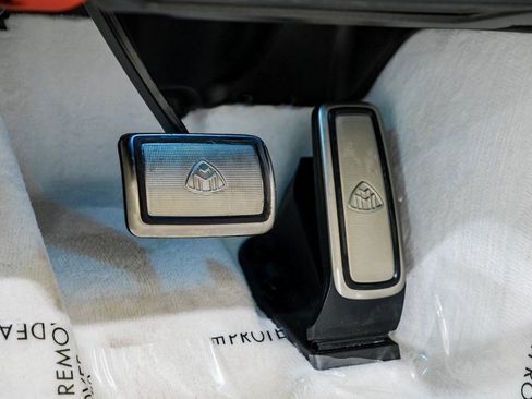 Used 2026 Mercedes-Benz Maybach SL 680 image 42