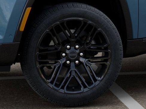 New 2026 Jeep Grand Wagoneer Limited image 8