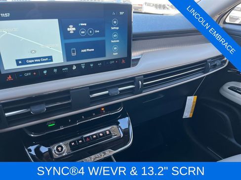 New 2026 Lincoln Corsair Premiere image 12