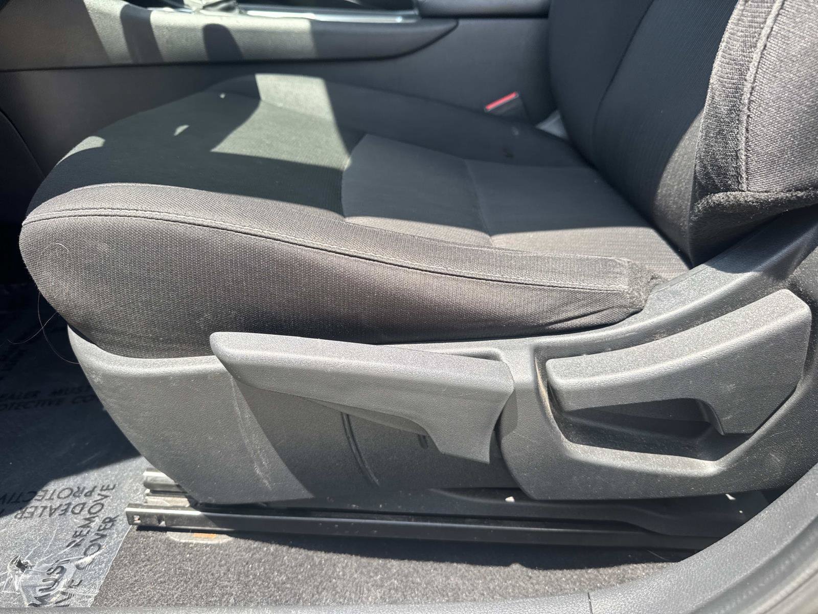 Used 2022 Nissan Sentra SV FWD image 16