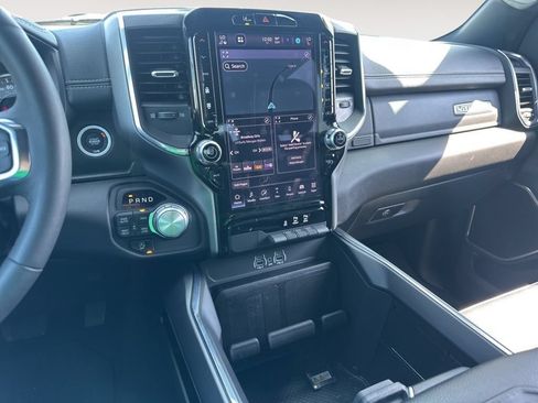 Used 2025 RAM 1500 Laramie AWD/4WD image 54