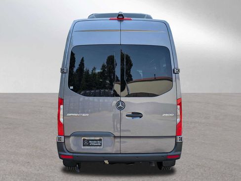 New 2025 Mercedes-Benz Sprinter 2500 image 4