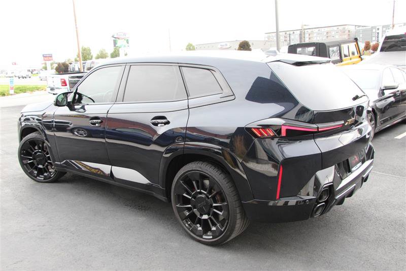 Used 2025 BMW XM AWD/4WD image 8