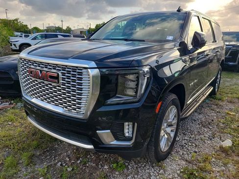 Used 2024 GMC Yukon XL Denali image 1