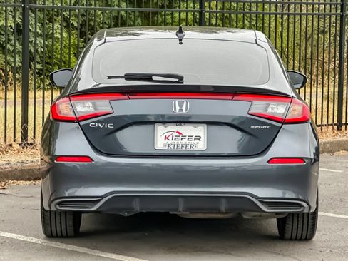 Used 2025 Honda Civic Sport image 4