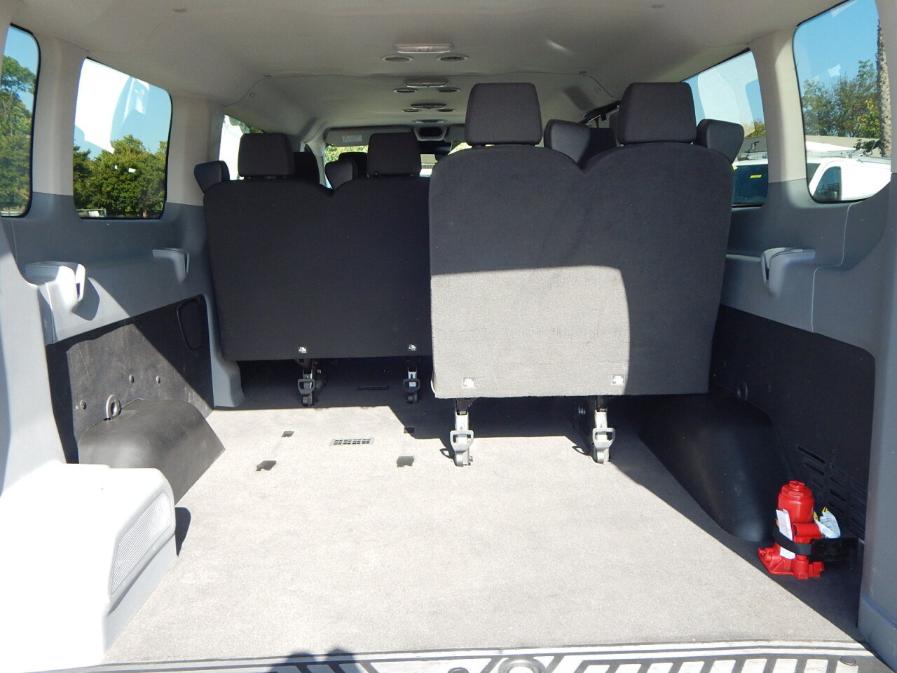 Used 2018 Ford Transit 350 XL RWD image 16