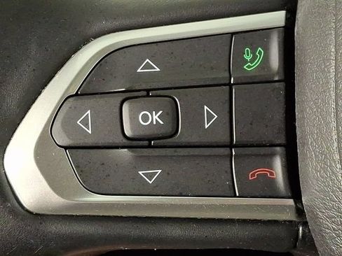 Used 2022 Jeep Compass Latitude AWD/4WD image 20