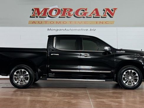 Used 2024 Chevrolet Silverado 1500 High Country image 2