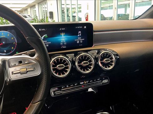 Used 2020 Mercedes-Benz A 220 image 7