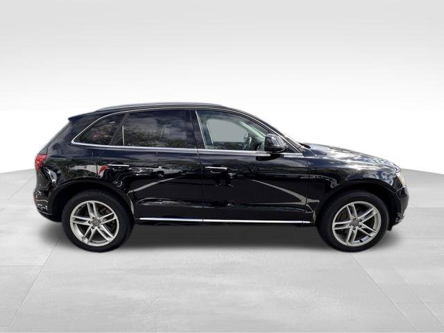 Used 2017 Audi Q5 2.0T Premium AWD/4WD image 9
